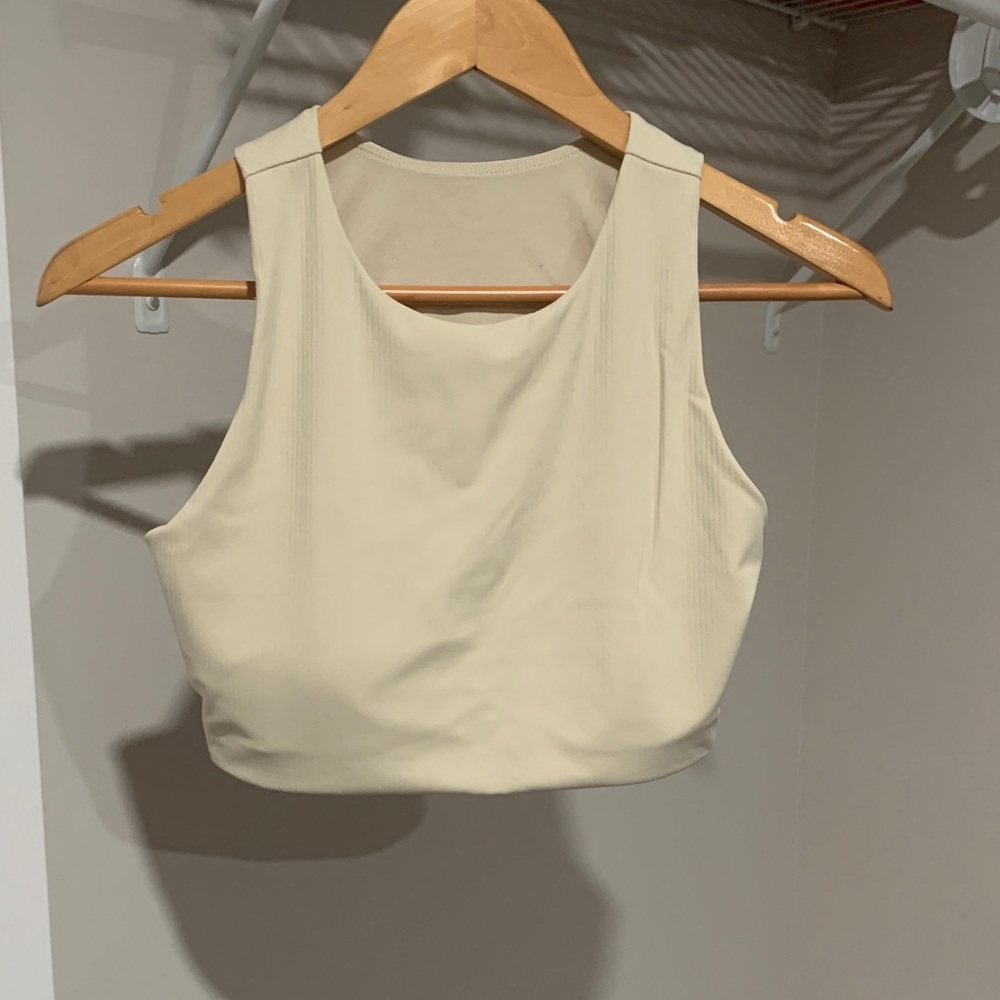 Sold !! lululemon athletica Cream High-Neck Crop Tank